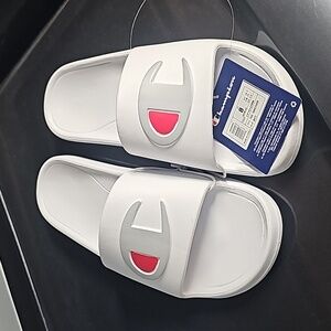 Champion Slides Size 8